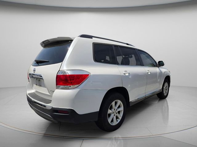 Used 2012 Toyota Highlander 4WD w/ Tech Pkg image 5