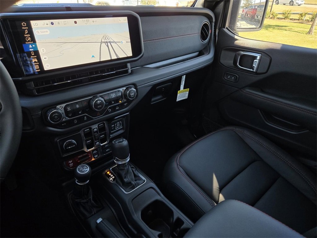 New 2025 Jeep Wrangler Unlimited Rubicon image 19