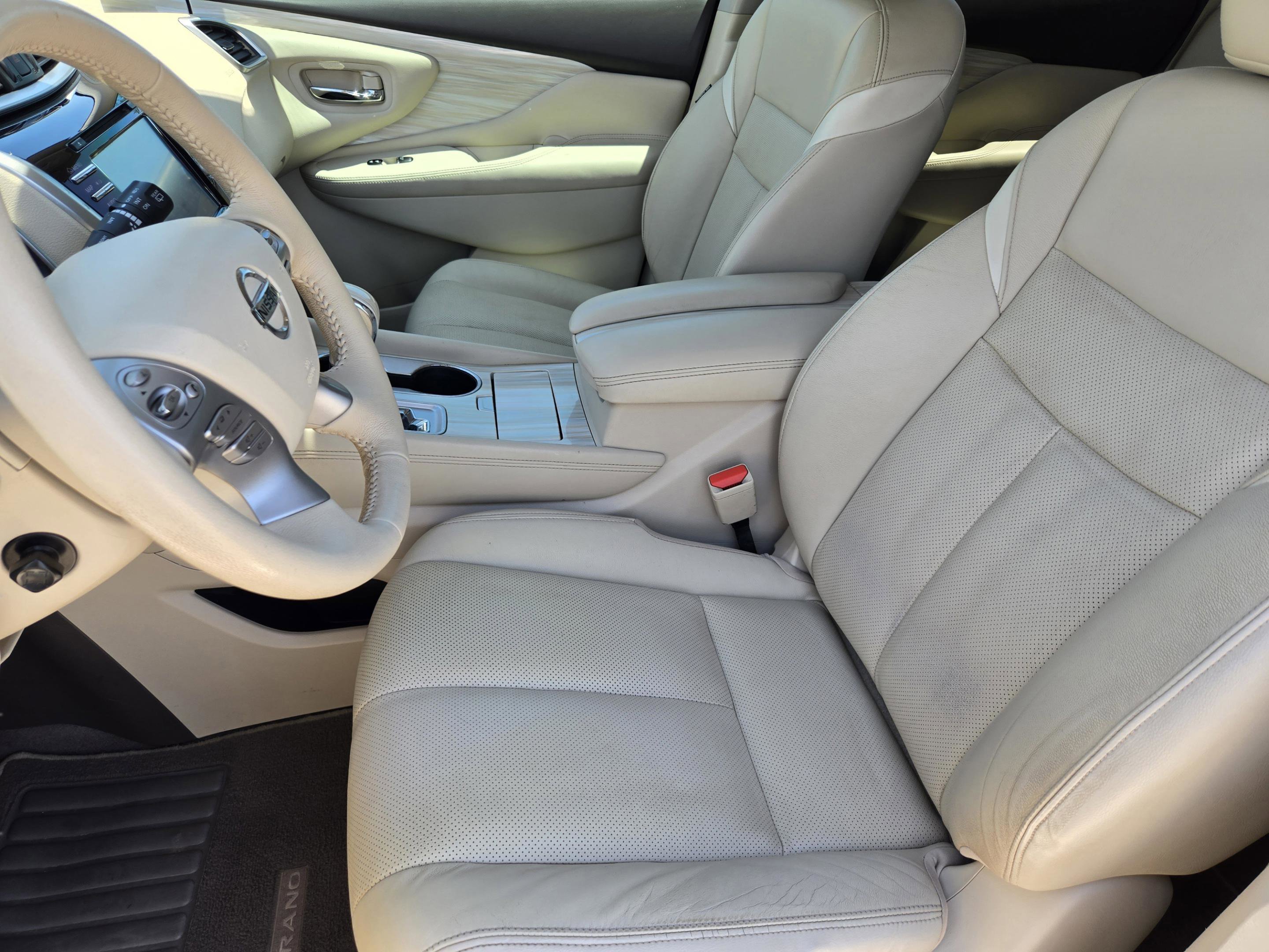 Used 2017 Nissan Murano Platinum w/ Platinum Technology Package FWD image 9