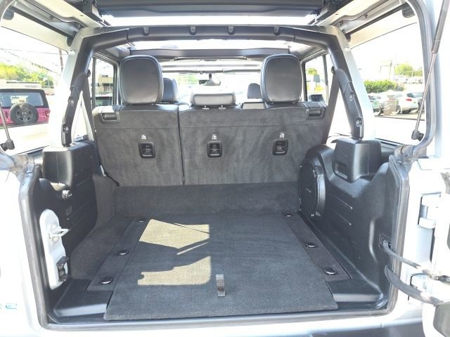 Used 2023 Jeep Wrangler Unlimited Sahara w/ Cold Weather Group image 51