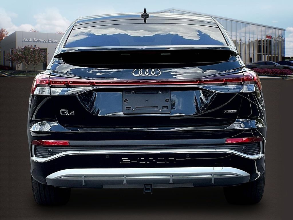 Used 2024 Audi Q4 e-tron Premium Plus w/ Premium Plus AWD/4WD image 6
