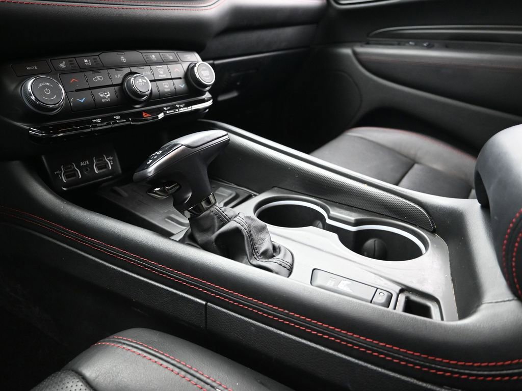 Used 2023 Dodge Durango R/T AWD/4WD image 16