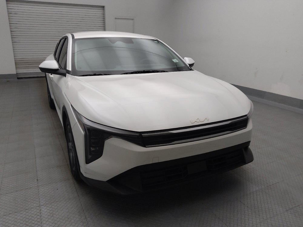 Used 2025 Kia K4 FWD image 14