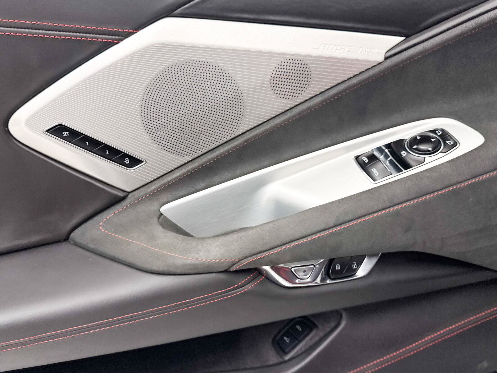 Used 2021 Chevrolet Corvette Stingray Premium Cpe w/ Z51 Performance Package RWD image 34