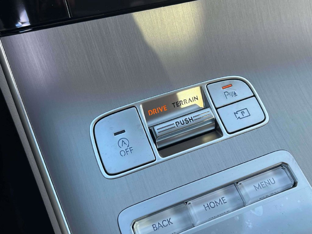 New 2027 Genesis GV70 2.5T Advanced AWD/4WD image 23