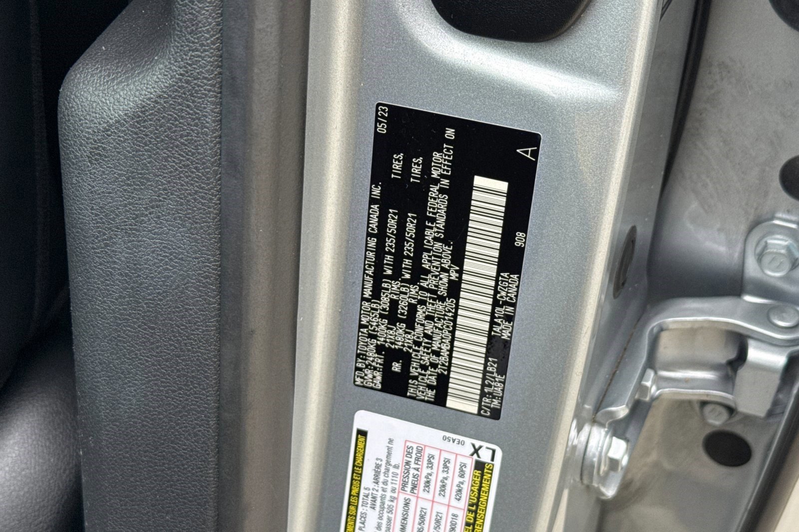 Used 2023 Lexus RX 350 Premium Plus w/ Cold Area Package FWD image 18