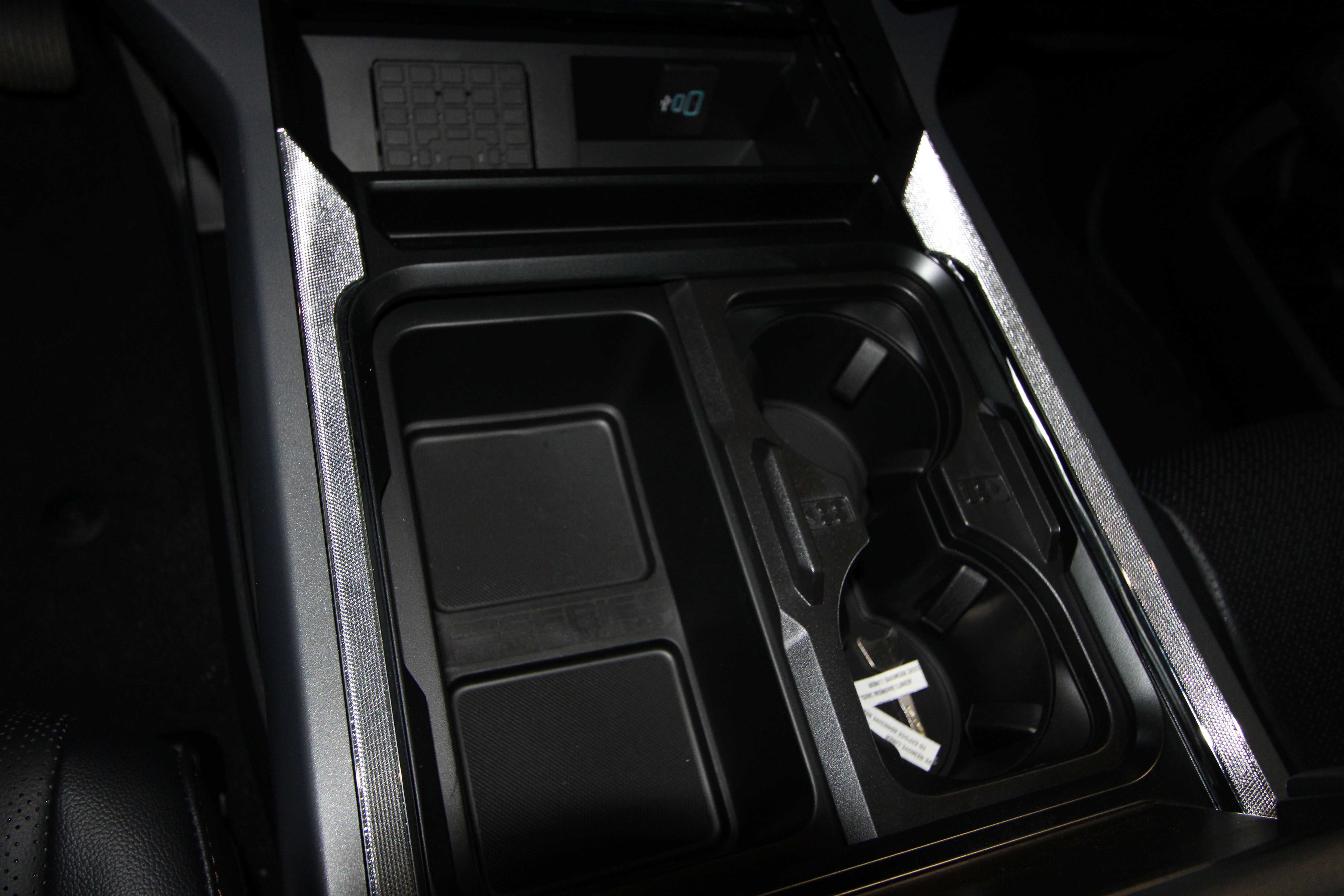 New 2025 Ford F350 Lariat w/ Lariat Ultimate Package image 17