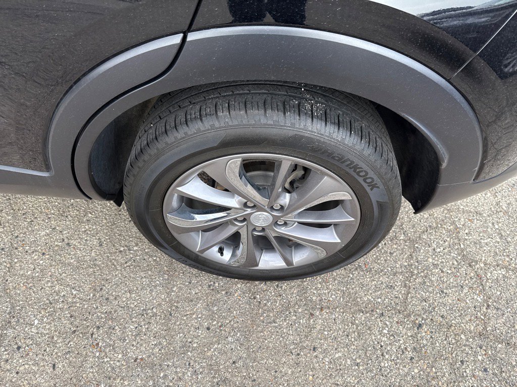 Used 2023 Buick Encore GX Essence w/ Experience Buick Package image 26