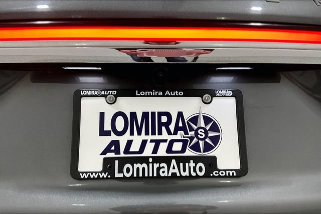 Used 2022 Lincoln Corsair AWD w/ Elements Package image 30