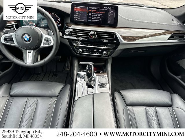 Used 2021 BMW M550i xDrive w/ Premium Package AWD/4WD image 16