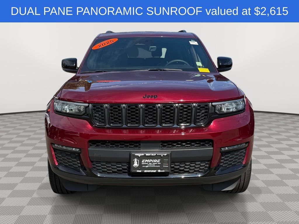 Certified 2025 Jeep Grand Cherokee L Limited w/ Black Appearance Package AWD/4WD image 2