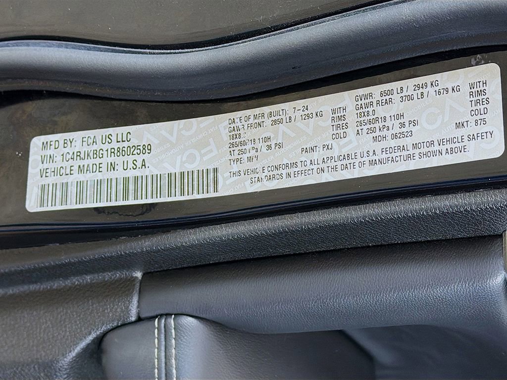 Used 2024 Jeep Grand Cherokee L Limited w/ Luxury Tech Group II image 45