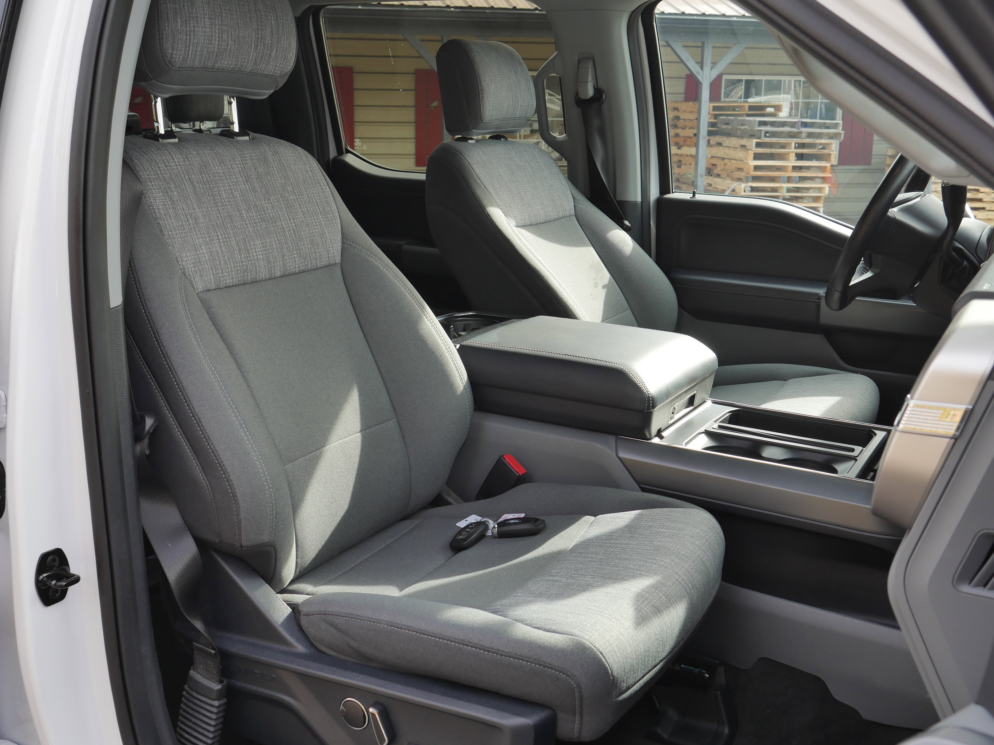 Certified 2021 Ford F150 XLT w/ Equipment Group 302A High image 29