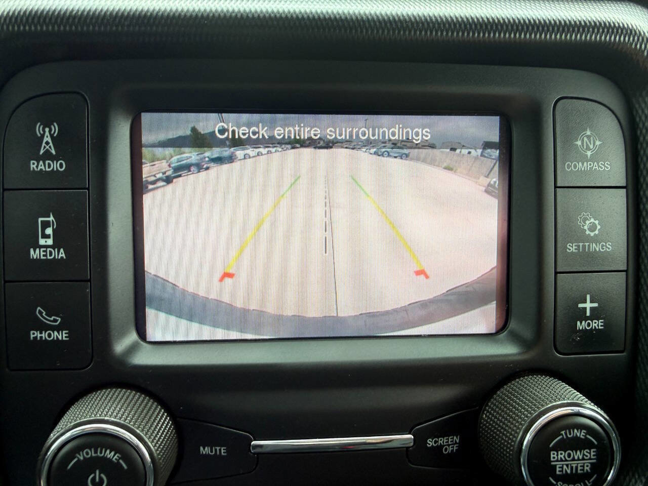 Used 2020 Jeep Wrangler Sport AWD/4WD image 39