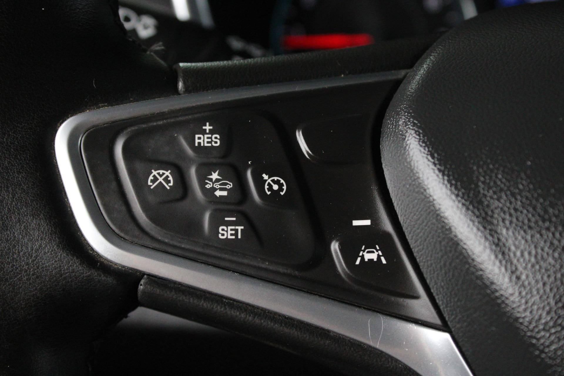 Used 2023 Chevrolet Equinox LT AWD/4WD image 29