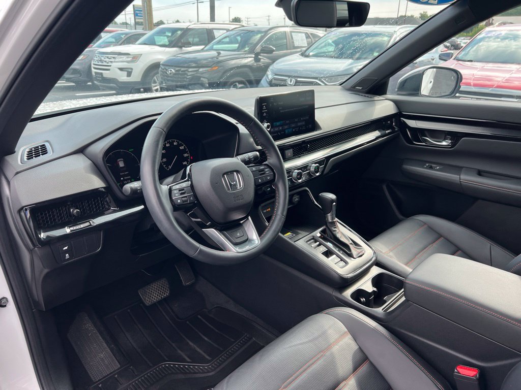 Certified 2025 Honda CR-V Sport Touring image 9