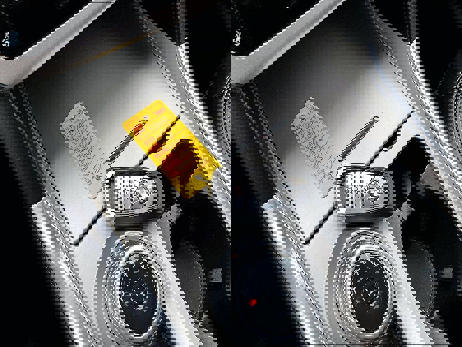 Used 2022 Ford Explorer XLT w/ Equipment Group 202A image 32