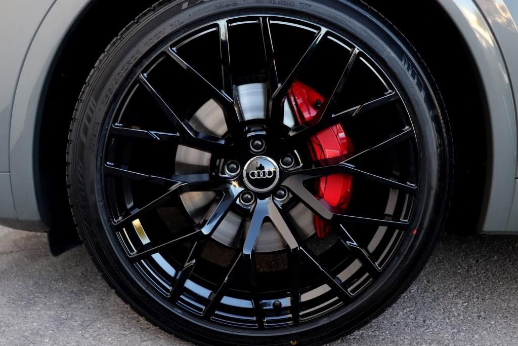 Used 2023 Audi SQ5 Premium Plus w/ Premium Plus Package image 91