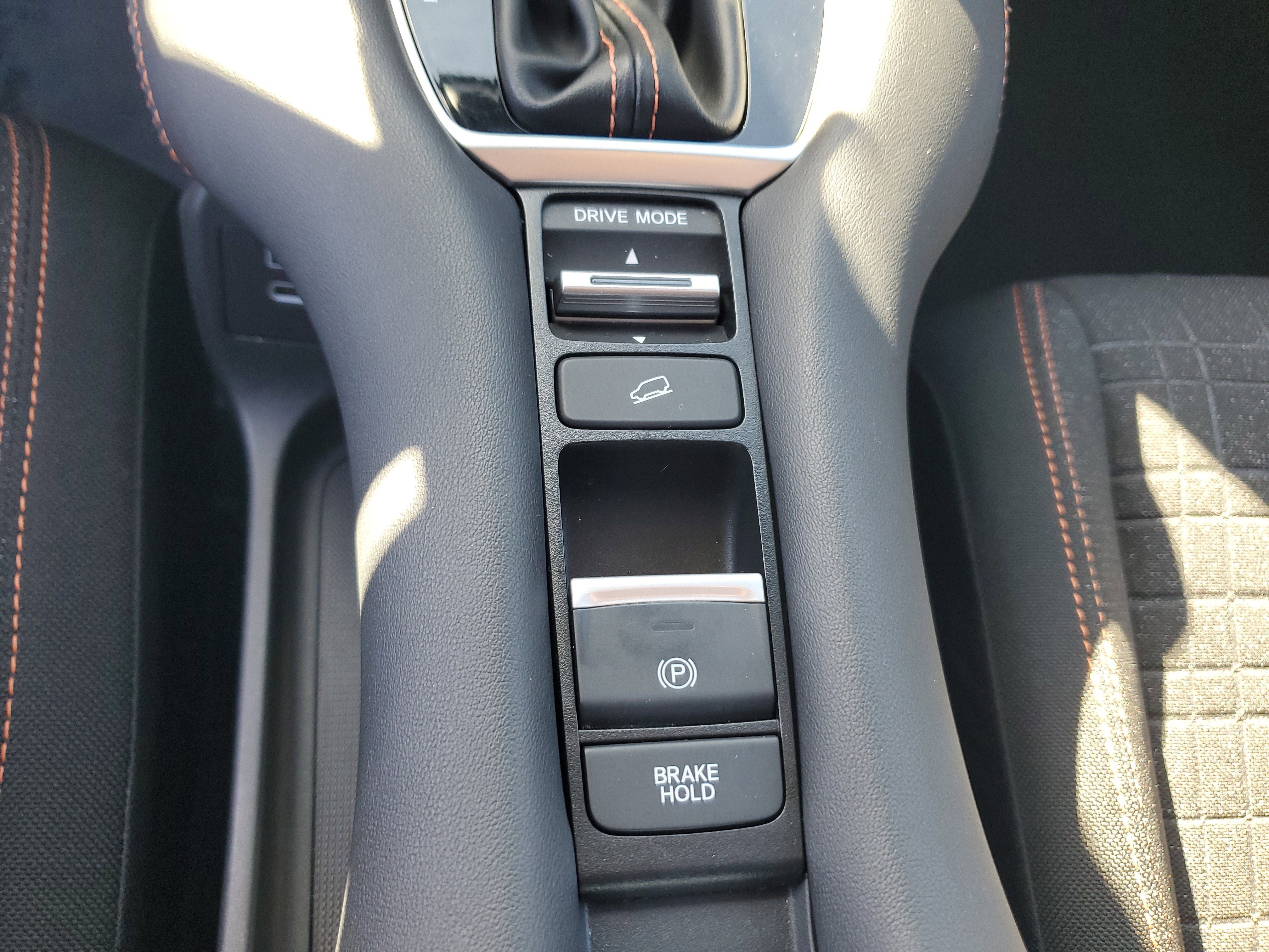 Used 2024 Honda HR-V Sport image 25