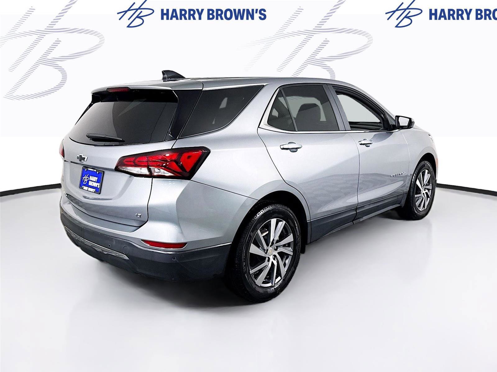 Used 2024 Chevrolet Equinox LT w/ LPO, Floor Liner Package image 29