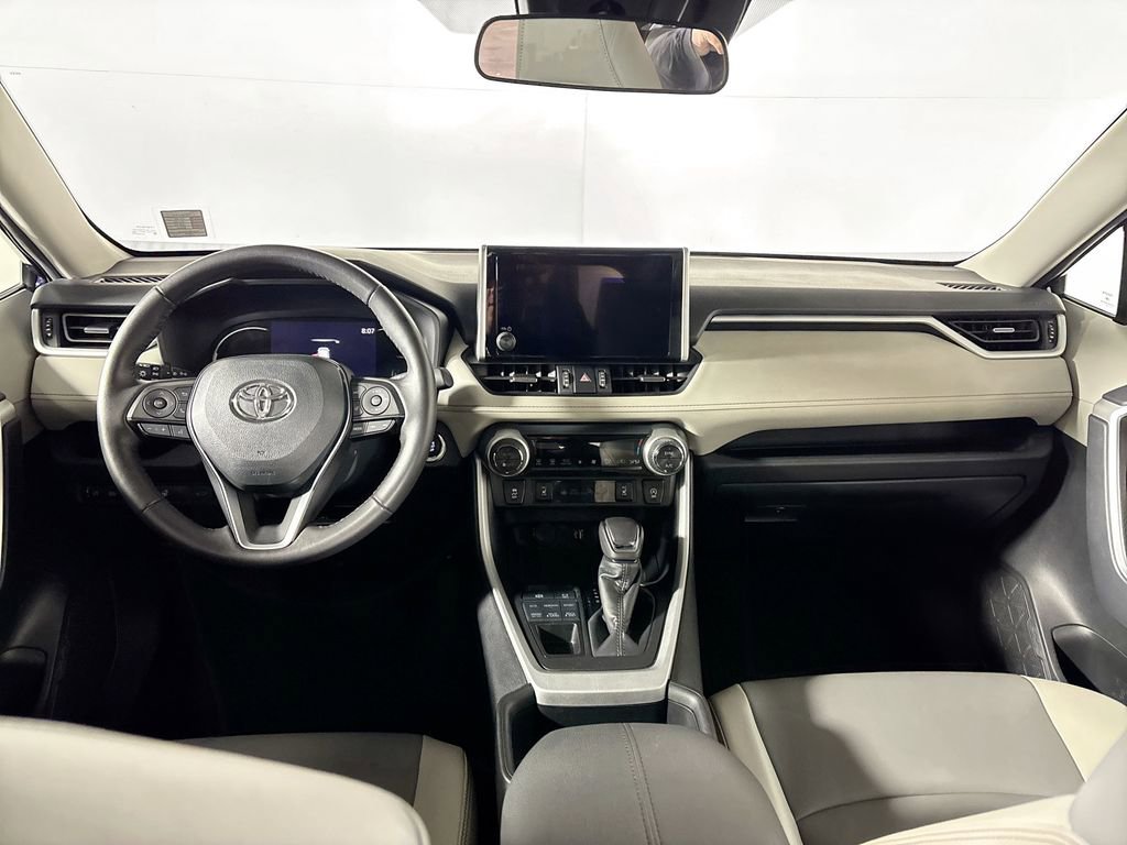 Used 2024 Toyota RAV4 XLE Premium image 12