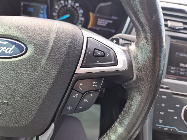 Used 2013 Ford Fusion Titanium w/ Titanium Driver Assist Pkg FWD image 19