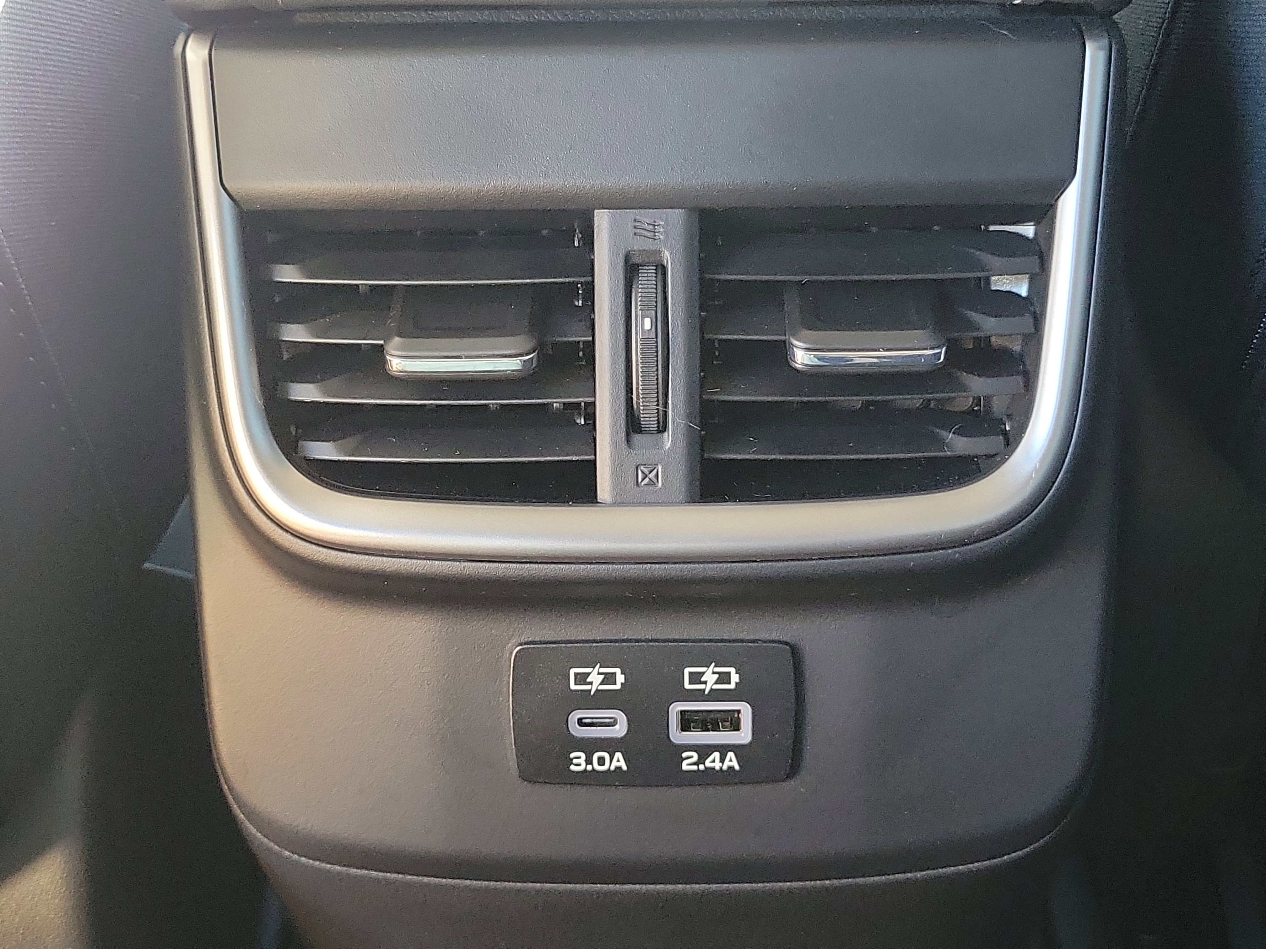 Certified 2025 Subaru Outback Premium image 19