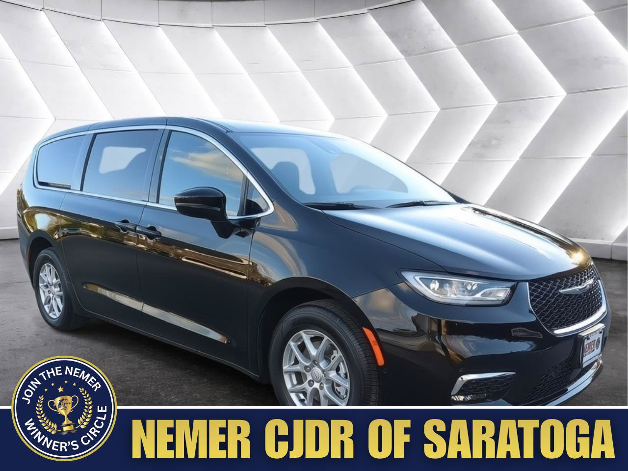 New 2026 Chrysler Pacifica Select FWD image 1