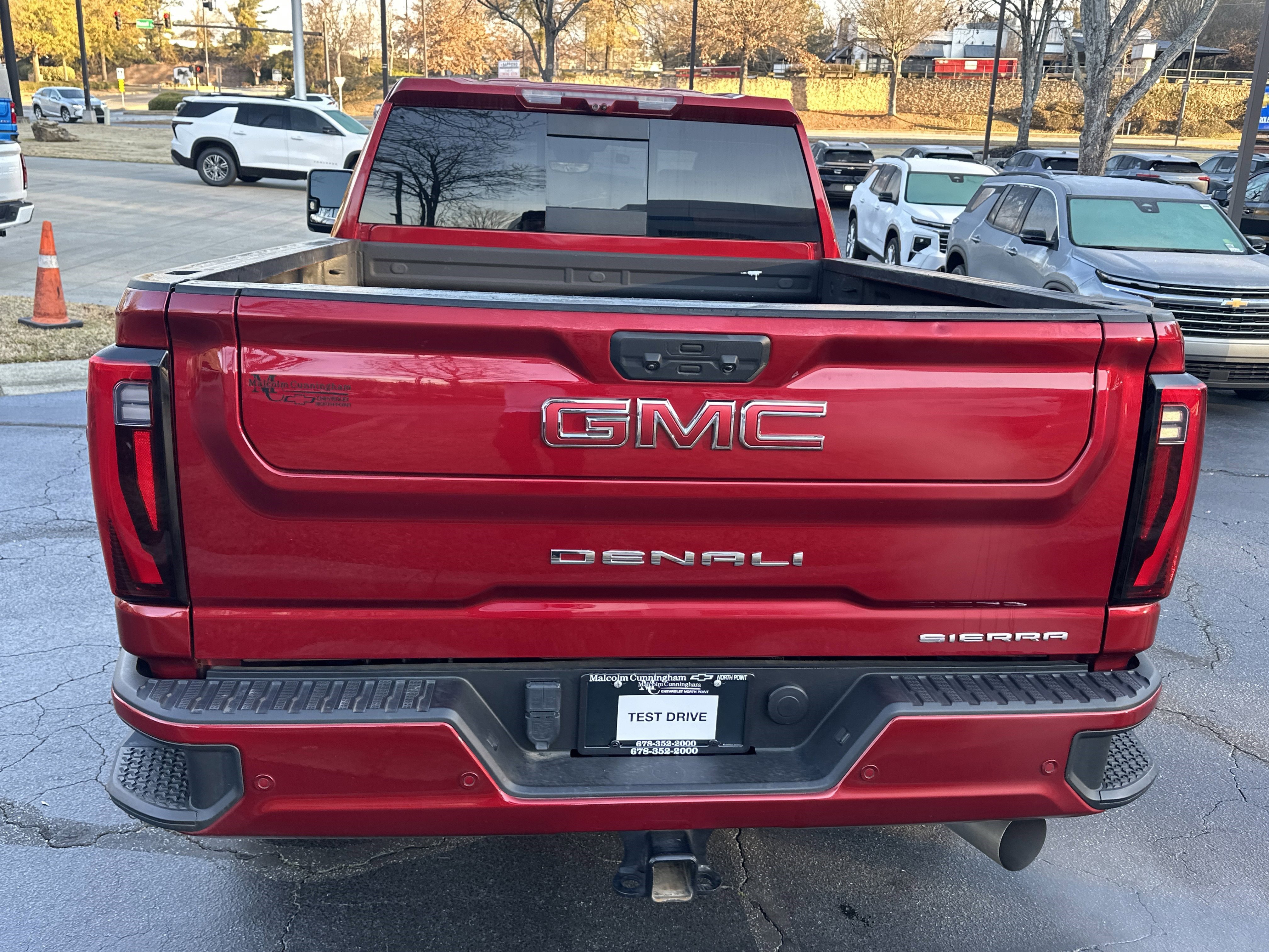 Used 2024 GMC Sierra 2500 Denali w/ Technology Package image 7