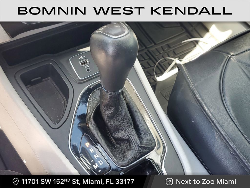 Used 2020 Jeep Cherokee Limited image 28