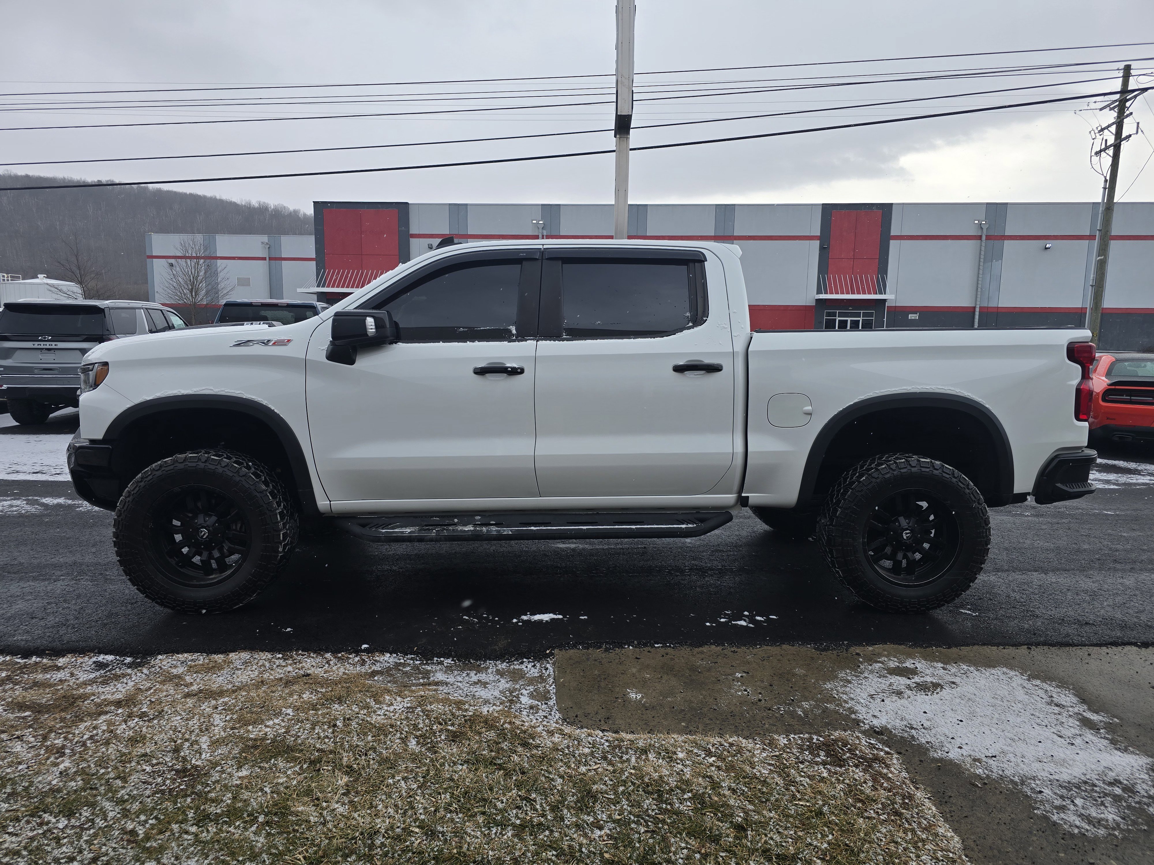 Used 2022 Chevrolet Silverado 1500 ZR2 w/ Technology Package image 7