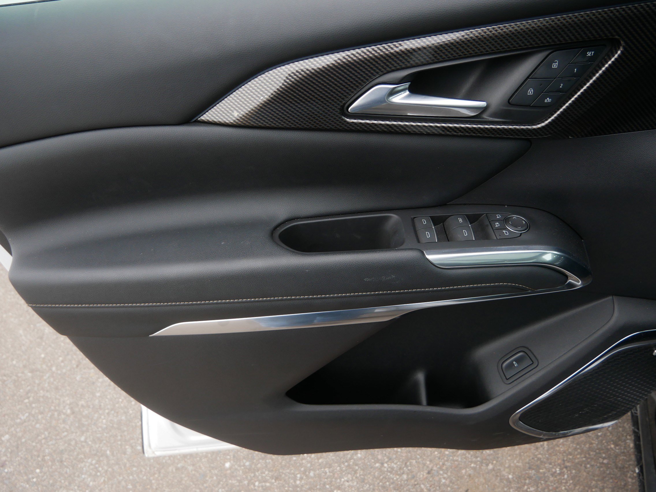 Used 2025 Chevrolet Traverse High Country image 19