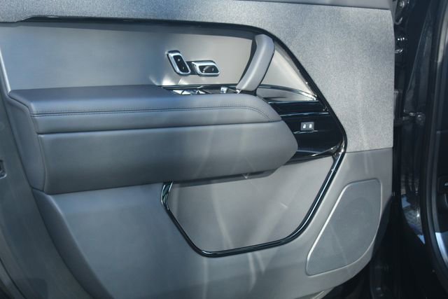 Used 2025 Land Rover Range Rover Sport Dynamic SE image 22