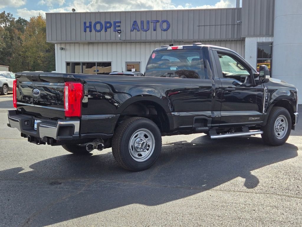 New 2025 Ford F350 XL w/ XL Chrome Package image 4