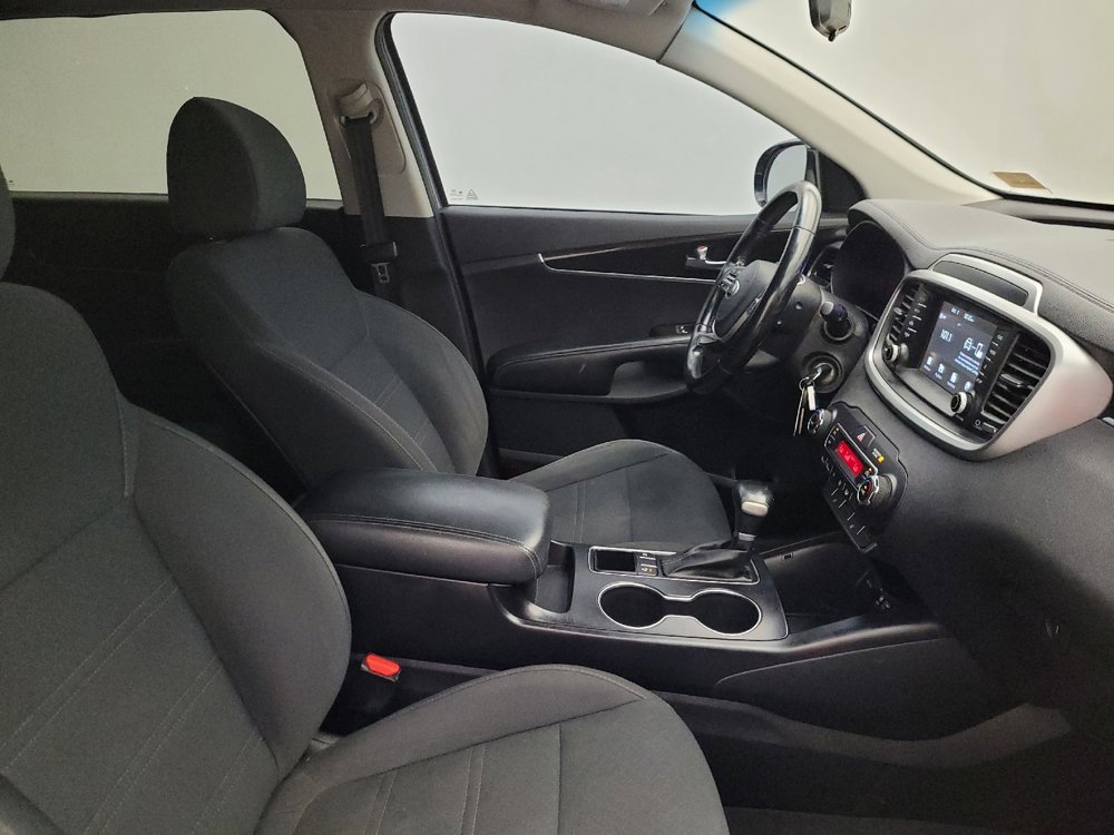 Used 2020 Kia Sorento LX w/ LX I4 Convenience Package image 21
