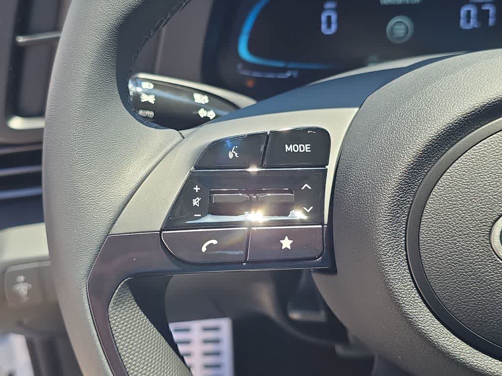 New 2026 Hyundai Elantra SEL Sport Premium FWD image 25