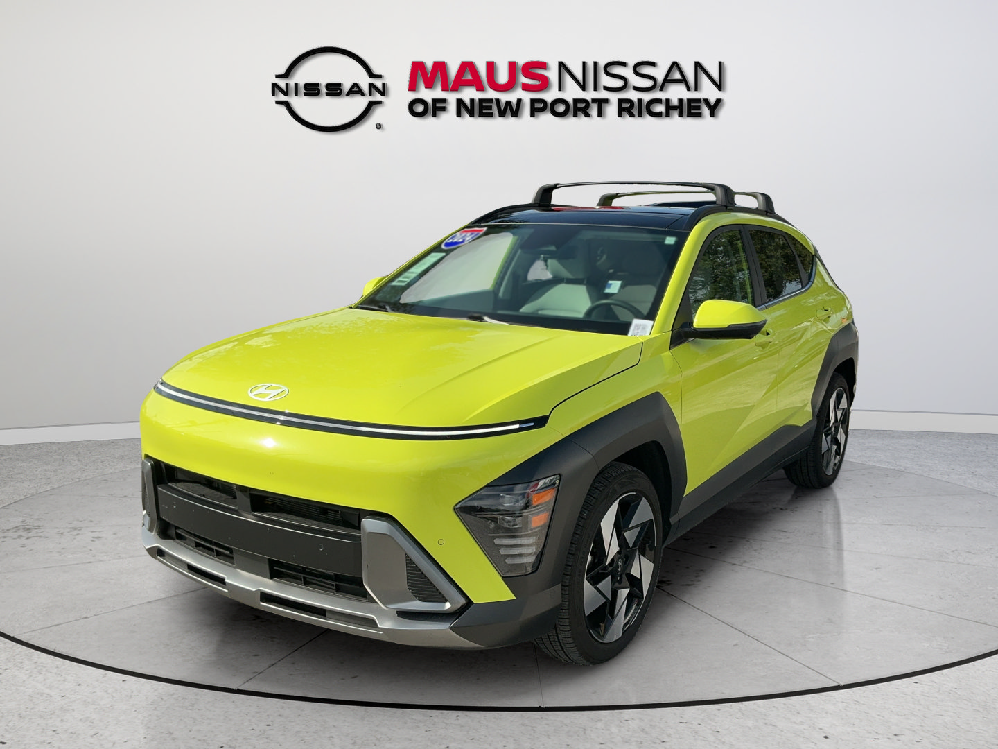 Used 2024 Hyundai Kona Limited FWD image 3