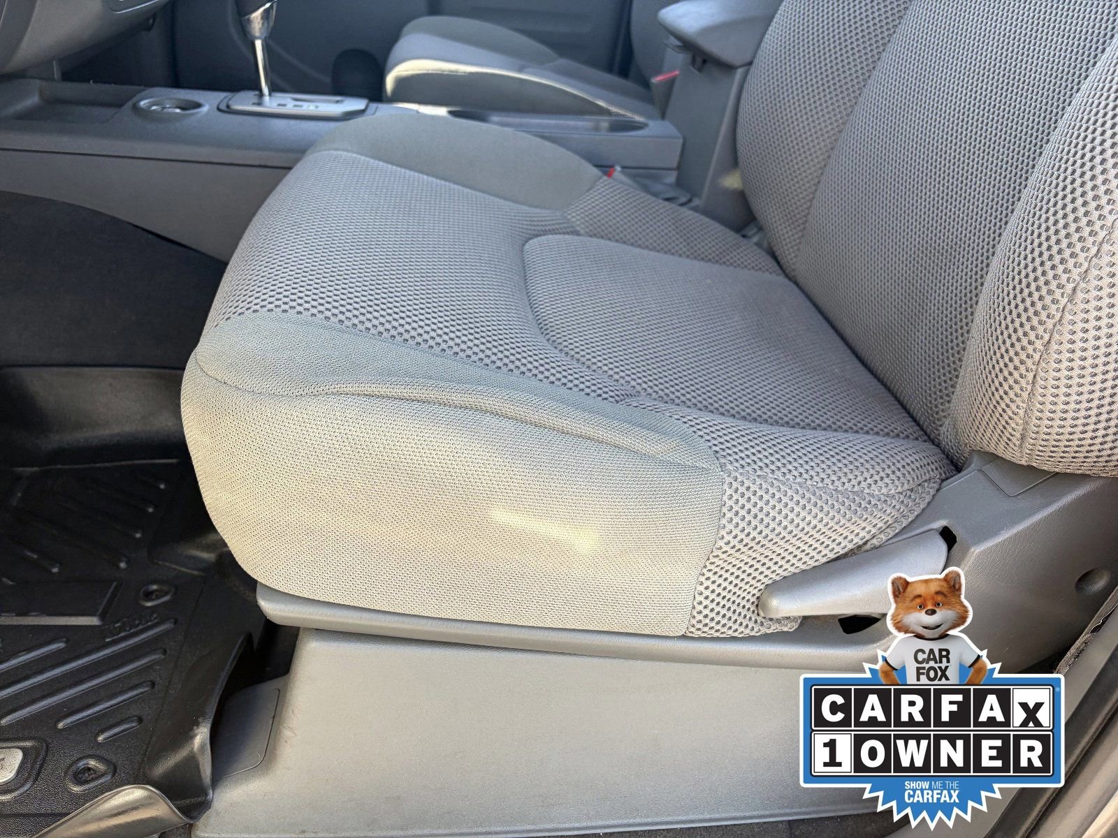 Used 2021 Nissan Frontier SV w/ Midnight Edition Floor Mats RWD image 22