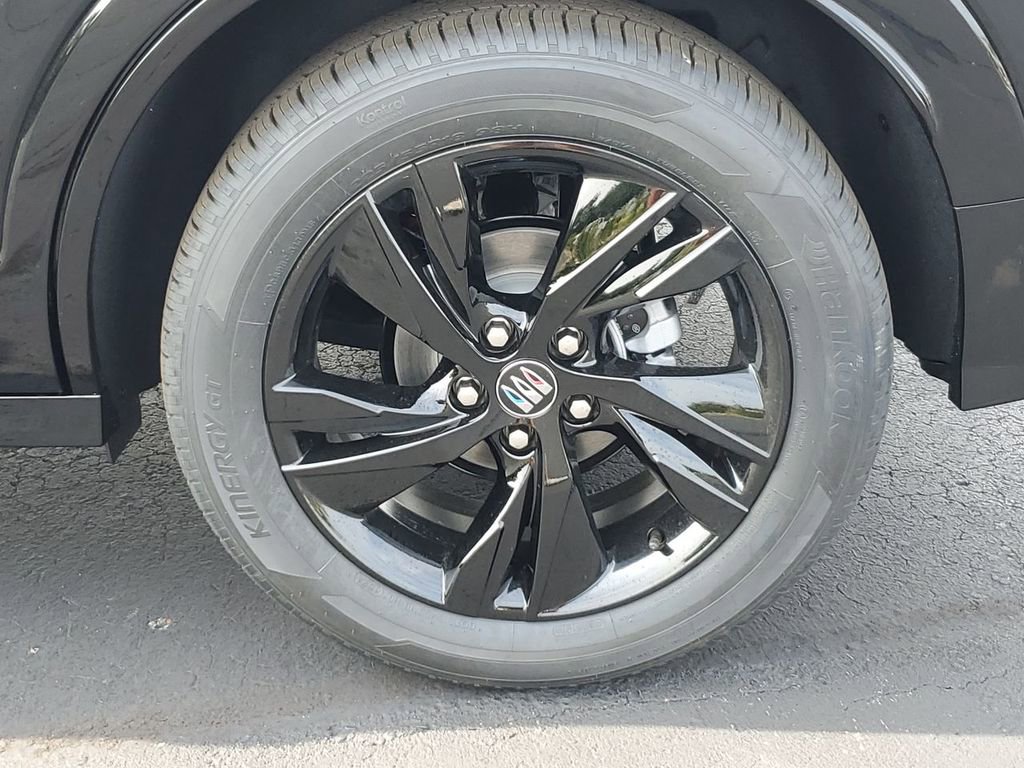 New 2025 Buick Encore GX Sport Touring w/ Comfort Package image 32