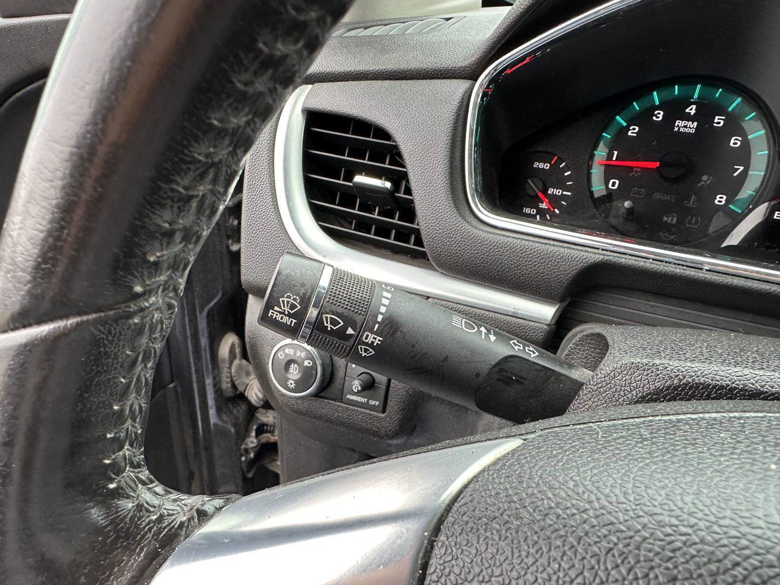 Used 2016 Chevrolet Traverse LT image 26