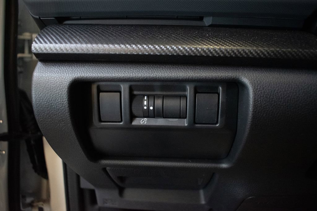 Used 2026 Subaru Crosstrek 2.5i Limited AWD/4WD image 19