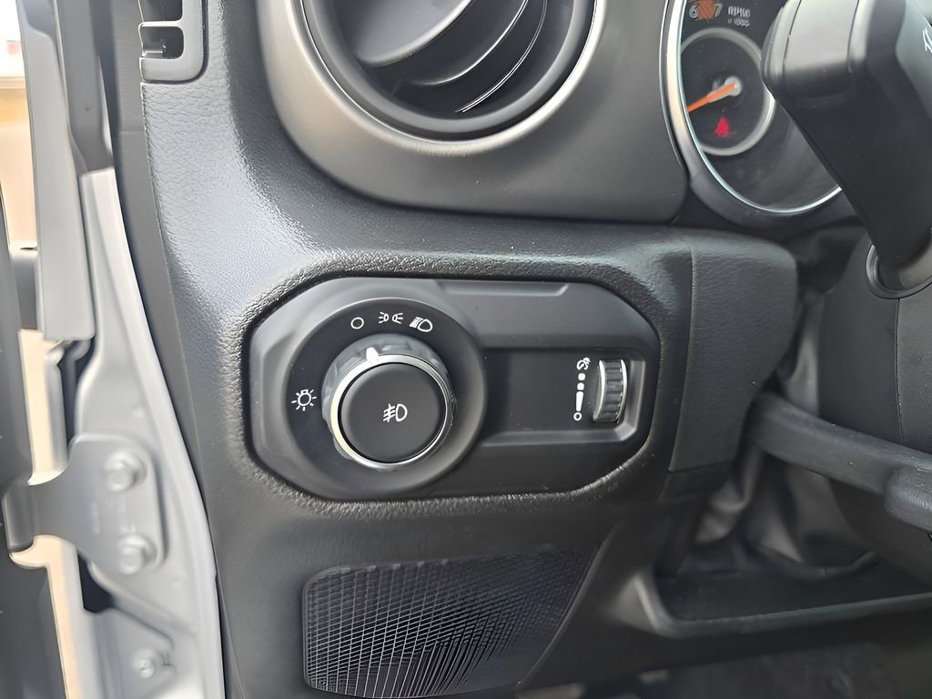 Used 2023 Jeep Wrangler Sport image 16