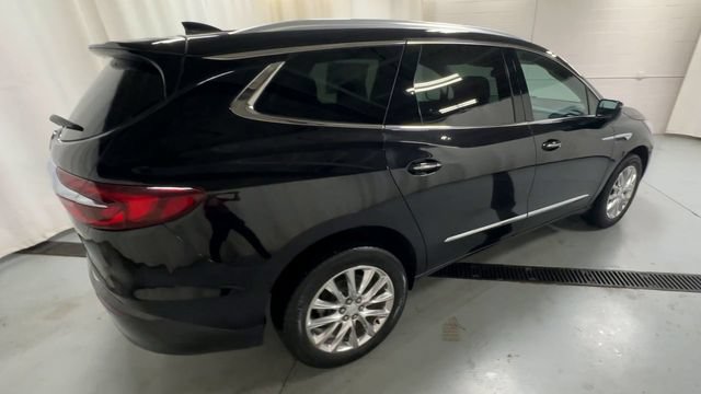 Used 2020 Buick Enclave Premium w/ Sun and Sites Package AWD/4WD image 8