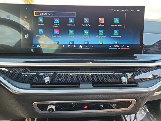 Certified 2024 BMW X7 xDrive40i w/ M Sport Package image 23