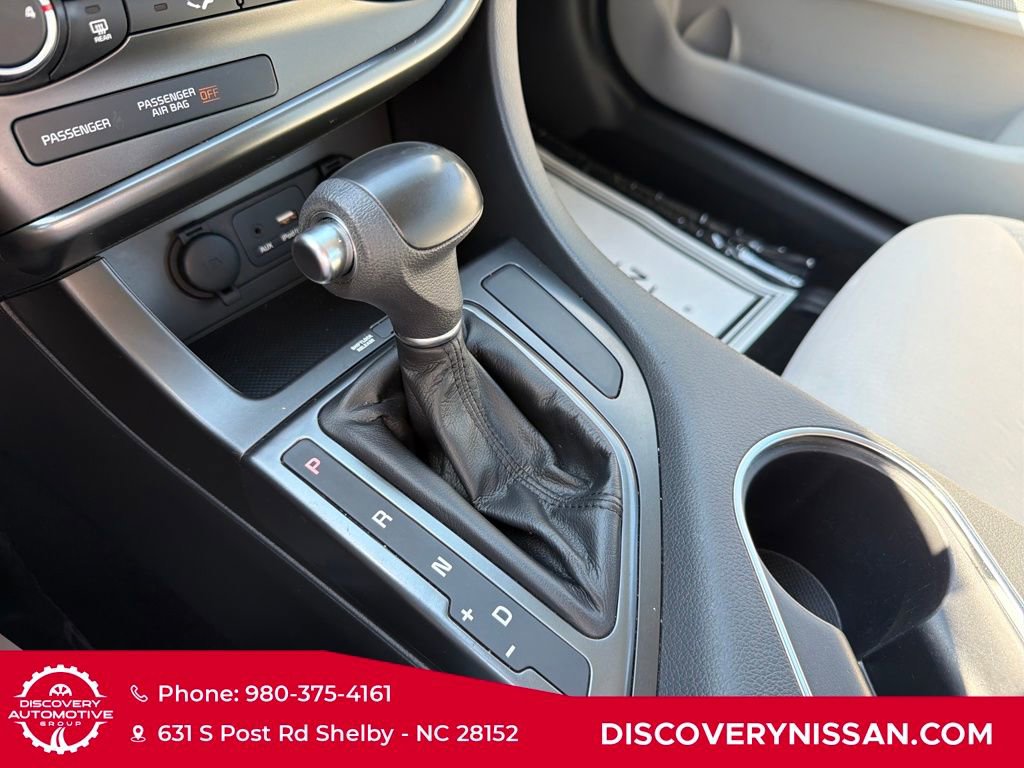 Used 2015 Kia Optima LX image 19