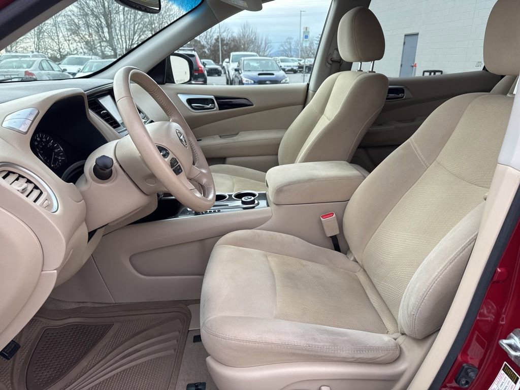 Used 2015 Nissan Pathfinder SV image 20