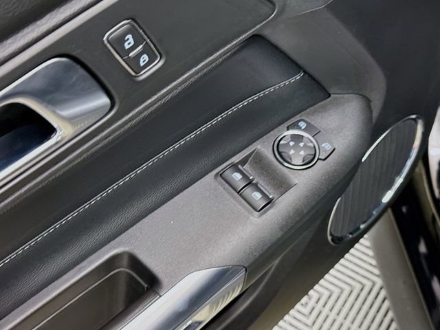 Used 2022 Ford Mustang GT Premium image 18