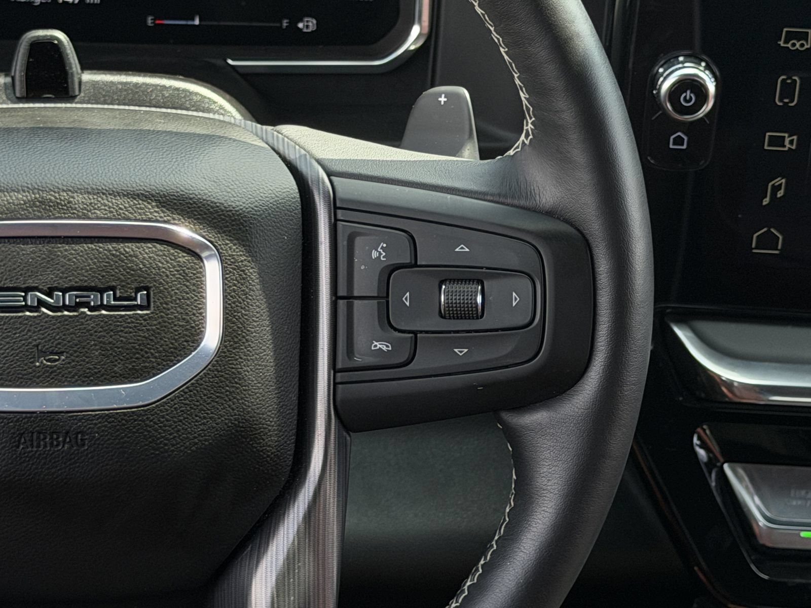 Used 2026 GMC Sierra 1500 Denali Ultimate AWD/4WD image 18
