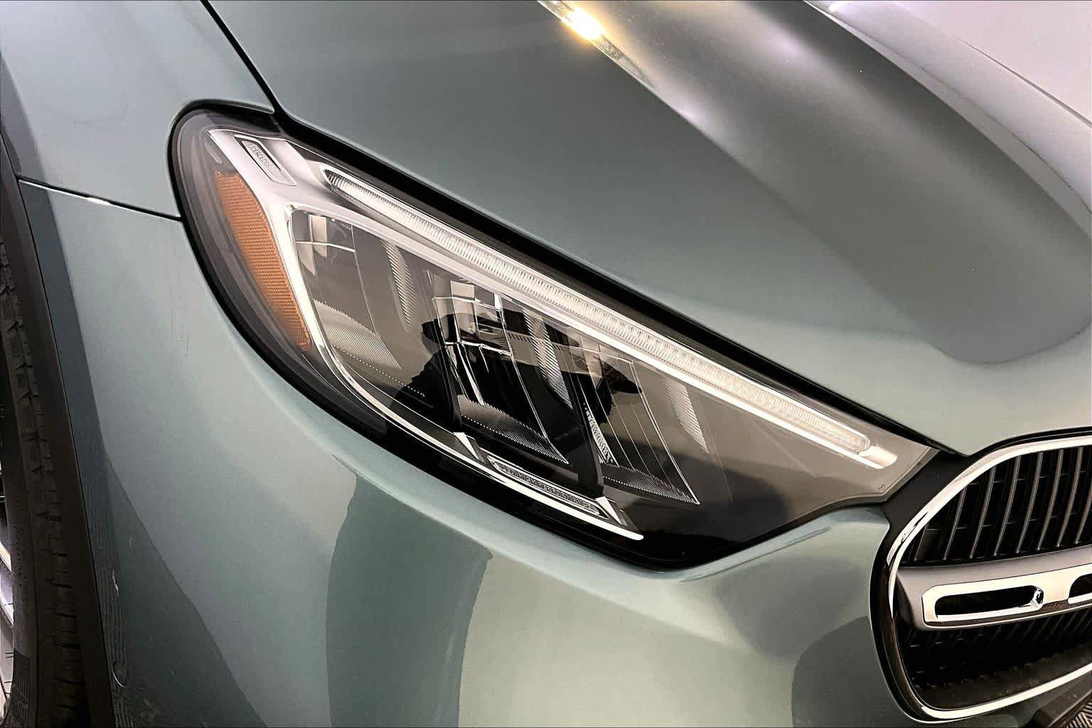 New 2026 Mercedes-Benz GLC 300 4MATIC image 16