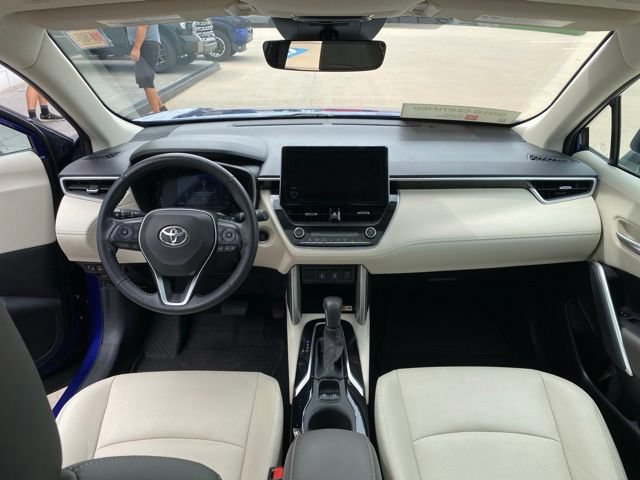 Certified 2023 Toyota Corolla Cross XLE w/ Convenience Package AWD/4WD image 13